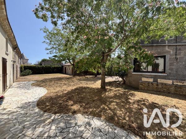 Maison à vendre 5 pièces 181 m² Doué-en-Anjou