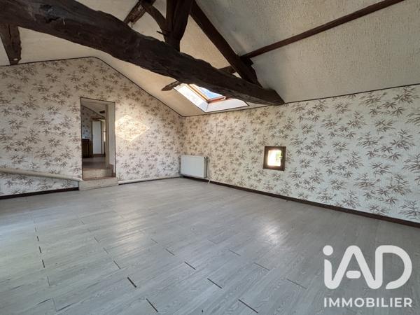 Maison à vendre 5 pièces 181 m² Doué-en-Anjou