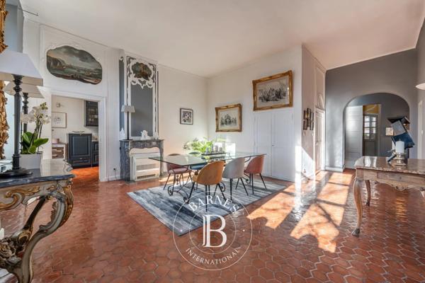 Aix-en-Provence, Appartement 4 Chambres -  230 m² à vendre