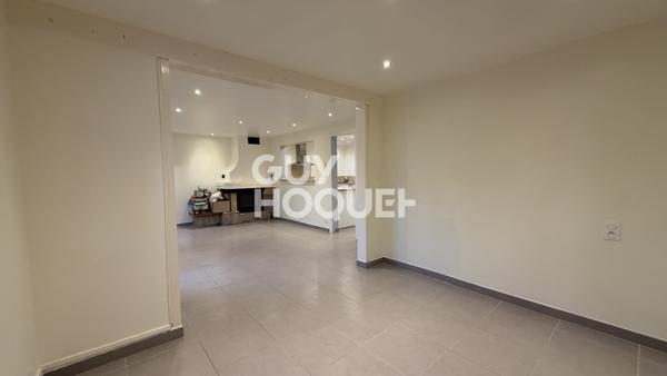 MAISON À LOUER DE 5 PIÈCES DE 96,00 M²