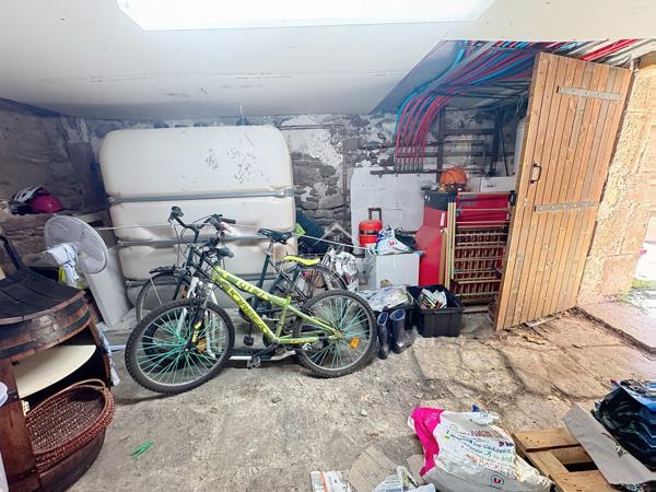 Camarès (12360) Maison village T3 mezzanine et terrasse