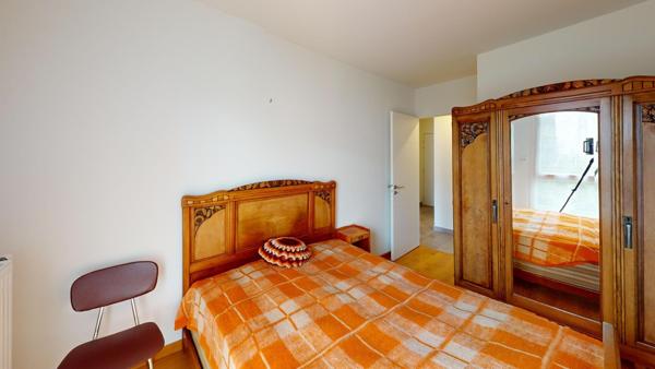 Beau T3 au centre de Chassieu avec Garage normes PMR