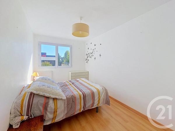 Appartement T3 à vendre  3 pièces - 72,54 m 2   LUCON  - 85