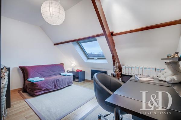  Maison 6 pièces standing et tout confort à Montigny-le-Bretonneux