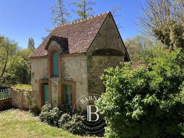 Mehun-sur-Yèvre, Hôtel particulier  400 m² à vendre