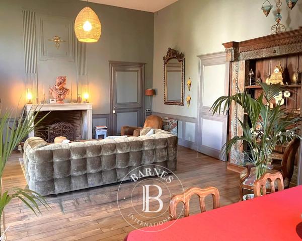 Mehun-sur-Yèvre, Hôtel particulier  400 m² à vendre