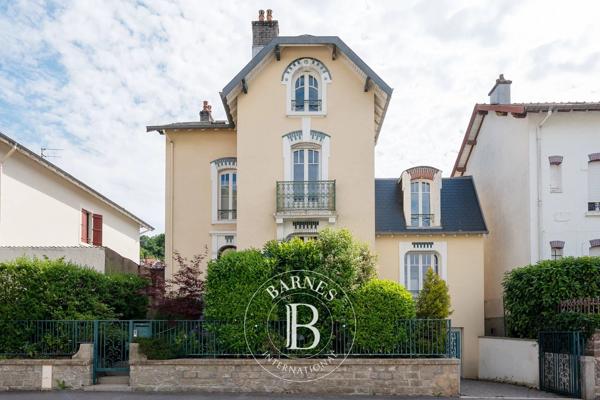 Épinal, Maison de ville  225 m² à vendre