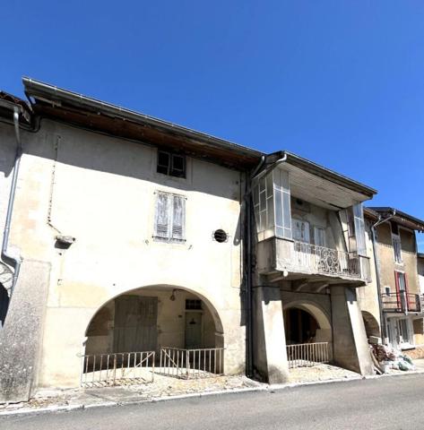 INVESTISSEURS - IMMEUBLE DE CARACTÈRE À FORT POTENTIEL - Monopropriété