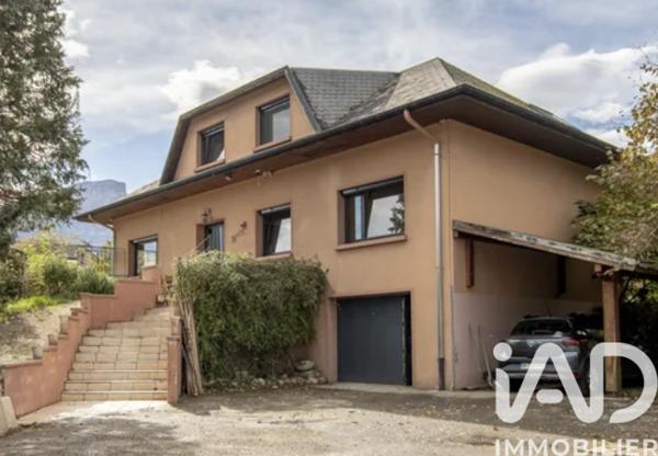 Maison à vendre 7 pièces 192 m² Saint-Baldoph