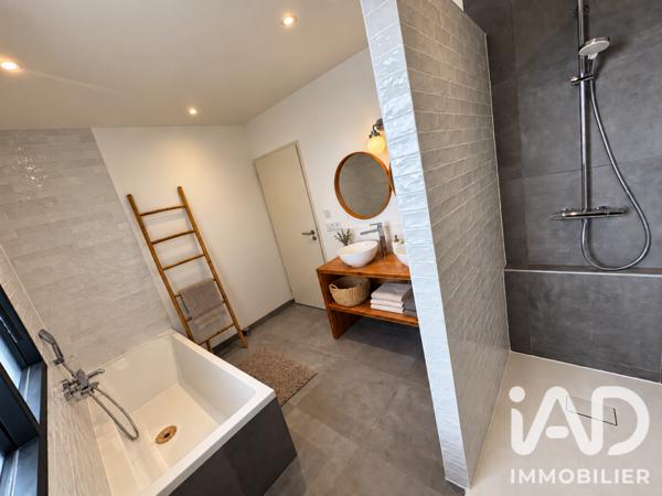 Maison à vendre 6 pièces 198 m² Saint-Martin-de-Hinx