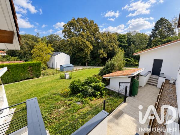 Maison à vendre 6 pièces 198 m² Saint-Martin-de-Hinx