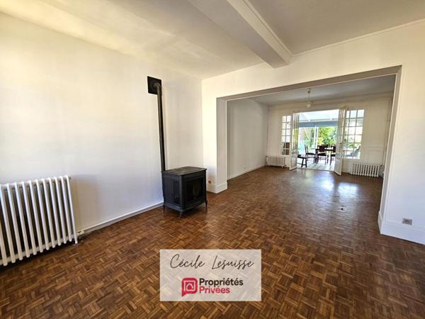 Belle maison familiale de caractère au coeur de Lillebonne - Viable de plain-pied!