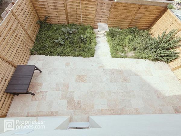 Maison Avignonnaise avec 4 chambres et 1 garage