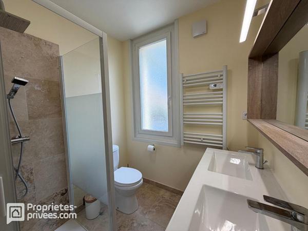 Maison Avignonnaise avec 4 chambres et 1 garage