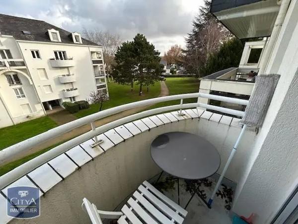 Appartement à louer 2 pièces 51.99m²