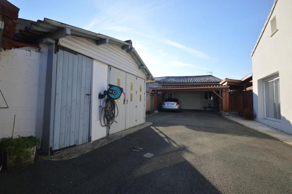 Maison 17 La Greve Sur Mignon 10 pièce(s) 150 m2+ T2