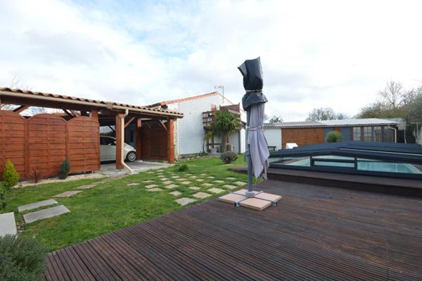 Maison 17 La Greve Sur Mignon 10 pièce(s) 150 m2+ T2