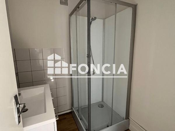 Location Appartement 3 pièces 54 m² - 94 RUE DE BRIOUX Niort 79000