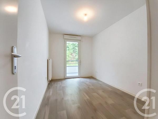 Appartement F3 à vendre  3 pièces - 61 m 2   ROUEN  - 76