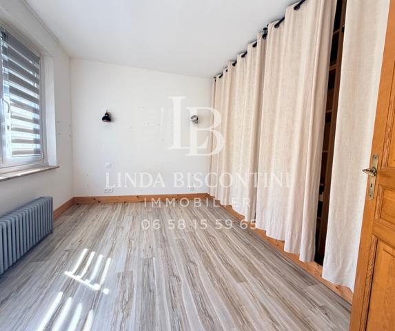 Hénin-Beaumont (62110) SEMI PLAIN PIED 4 CHAMBRES