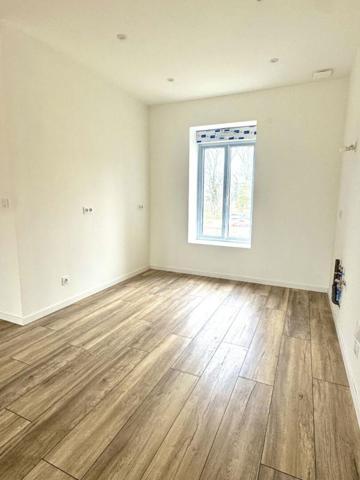 Appartement Serezin Du Rhone 5 pièce(s) 180 m2