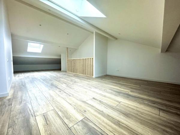 Appartement Serezin Du Rhone 5 pièce(s) 180 m2