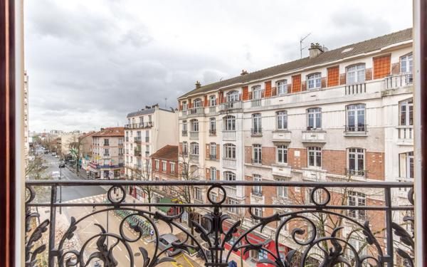 Appartement à vendre    3 pièces • 59,68 m2 Maisons-Alfort