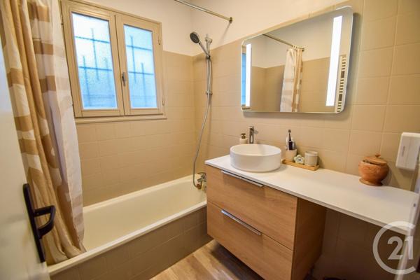 Maison à vendre  4 pièces - 80,75 m2 BEAUJEU - 69