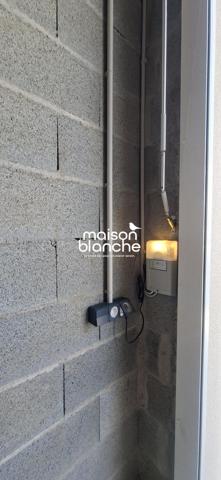 Grand garage 30M2