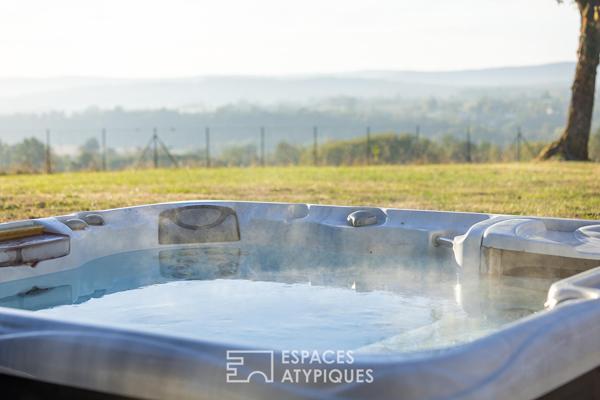 Villa d’exception avec sa piscine intérieure et sa vue dégagée