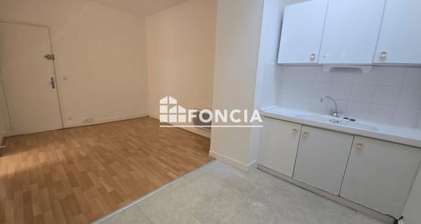 Location Appartement 2 pièces 27.79 m² - Charenton-le-pont 94220