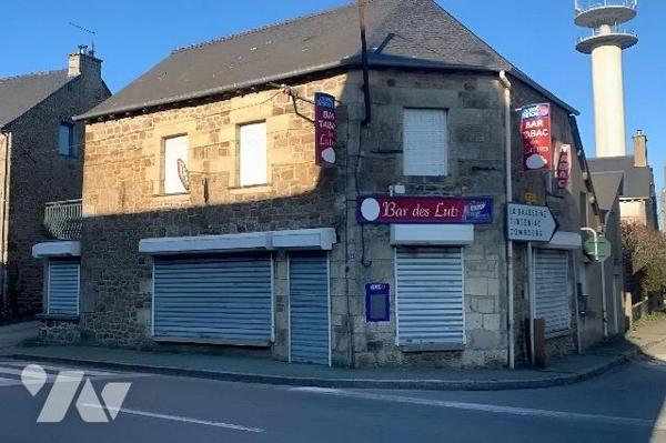 Local mixte à vendre - LONGAULNAY (35 190) - Un local comprenant en rdc un commerce composé de ...