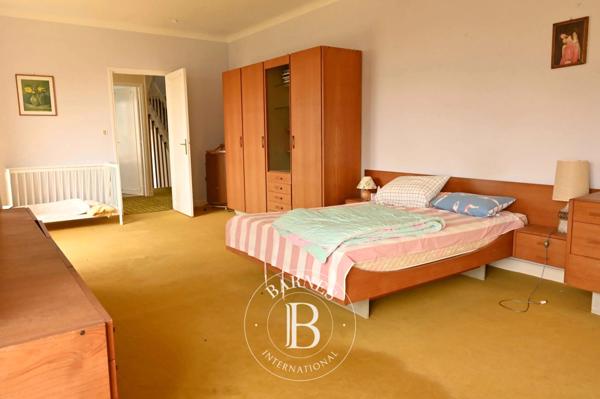 Avallon, Propriété 5 Chambres -  259 m² à vendre