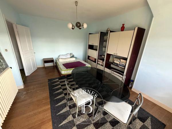 Avallon, Propriété 5 Chambres -  259 m² à vendre