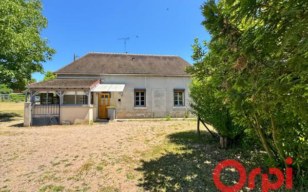 Maison à vendre    6 pièces • 143 m2 Ainay-le-Château