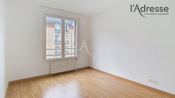 PUTEAUX/ Proche la Défense - Appartement 3 pièces de 66m² avec Terrasse, Cave et Parking
