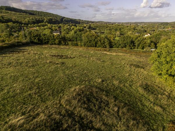 Saint-Éloy-les-Mines (63700) Propriété équestre sur plus de 8 hectares