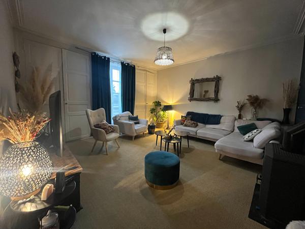 Maison de ville rénovée au coeur de Segré