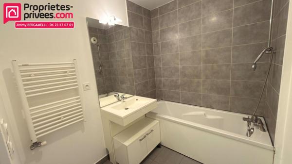 Appartement lumineux proche centre-ville dans résidence récente