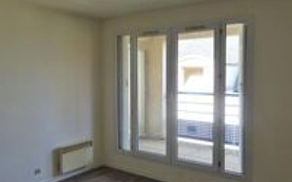 Appartement à vendre    2 pièces • 46 m2 Compiègne