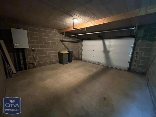 Maison à louer 7 pièces 181.58m² Bonchamp-lès-Laval (53960)