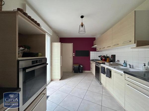 Maison à louer 7 pièces 181.58m²