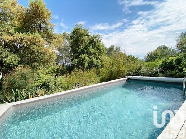 Maison à vendre 6 pièces 175 m² Saint-Raphaël