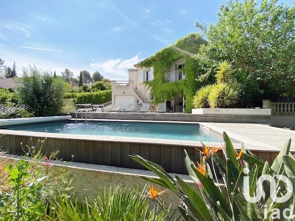 Maison à vendre 6 pièces 175 m² Saint-Raphaël