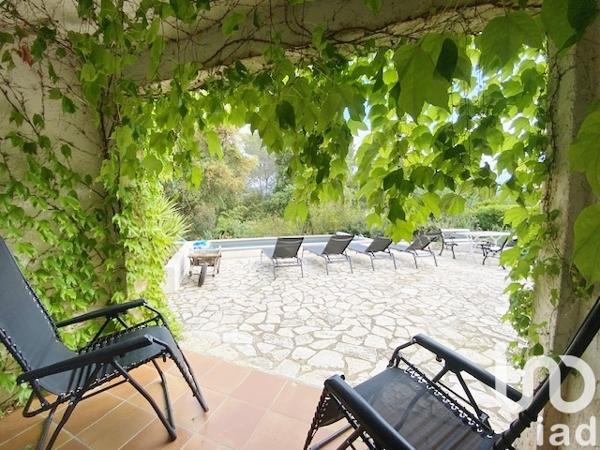 Maison à vendre 6 pièces 175 m² Saint-Raphaël