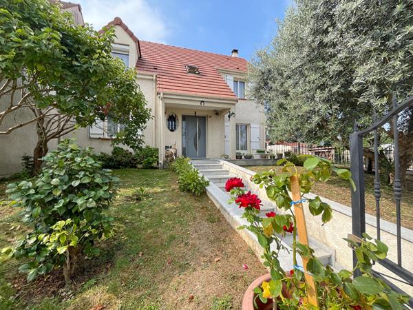 Maison Ris Orangis 6 pièce(s) 128 m2