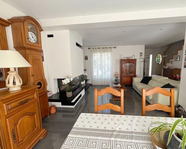 Maison Ris Orangis 6 pièce(s) 128 m2