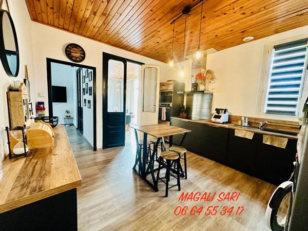 Maison Saint Privat Des Vieux 7 pièce(s) 140 m2