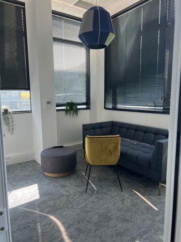 Bureaux à louer rénovés à Roissy-en-France accès immédiat Paris Nord 2
