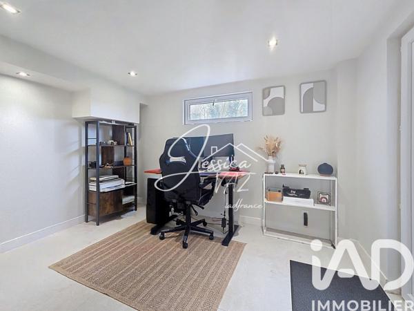 Maison à vendre 9 pièces 180 m² Dammartin-en-Goële